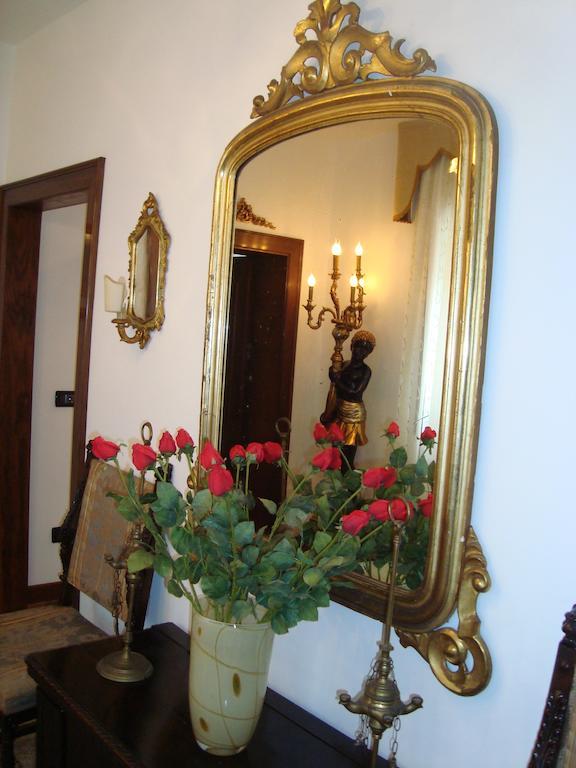 Ca' Pierre Apartment Venice Room photo